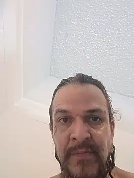Snapshot of DamianJones chatting on May 28, 2026, 11:16 am DamianJones online show from May 28, 2026, 11:16 am
