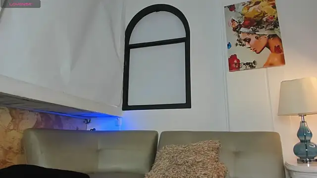 DahianaLincoln online show from February 21, 2026, 10:23 pm