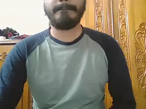 Snapshot of desiboyasif chatting on January 7, 2025, 4:27 pm desiboyasif online show from January 7, 2025, 4:27 pm