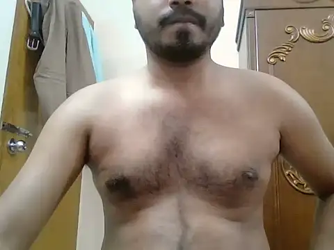 Snapshot of desiboyasif chatting on September 14, 2025, 4:40 pm desiboyasif online show from September 14, 2025, 4:40 pm
