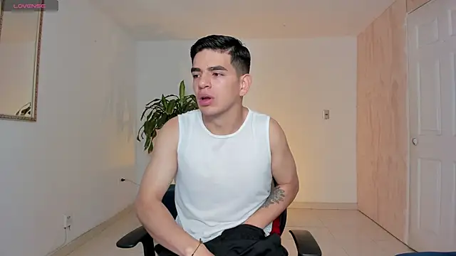 Ares Johnson online show from October 7, 2025, 11:44 am