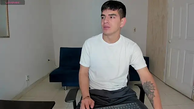 Ares Johnson online show from September 19, 2025, 11:36 am