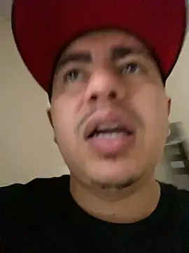 DanielGomez9 online show from March 21, 2025, 7:57 pm