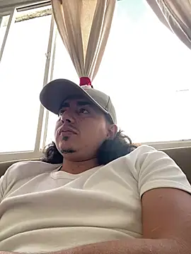DanielGomez9 online show from July 28, 2026, 9:14 pm