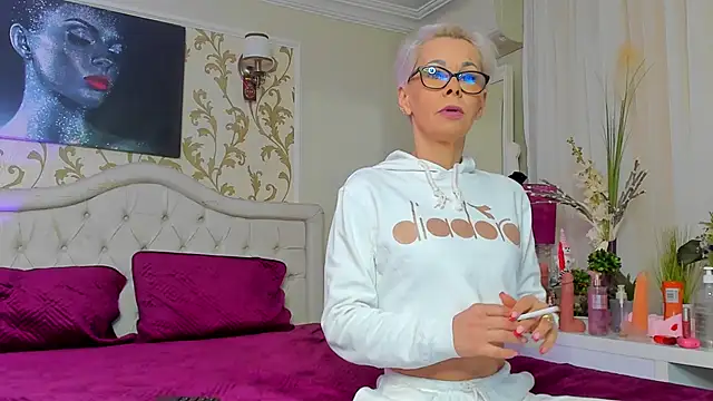 Snapshot of RosaCatalleya chatting on March 20, 2025, 4:29 am RosaCatalleya online show from March 20, 2025, 4:29 am