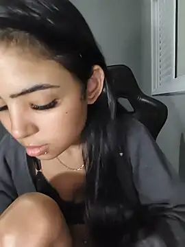 Livia Diaz online show from July 11, 2026, 1:28 am