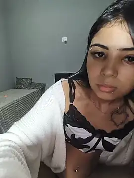 Snapshot of Livia_Diaz chatting on May 20, 2026, 1:57 am Livia Diaz online show from May 20, 2026, 1:57 am