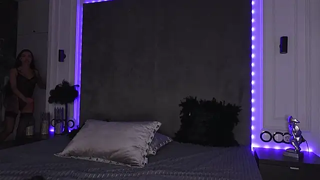 mila blvck online show from March 13, 2025, 10:57 am