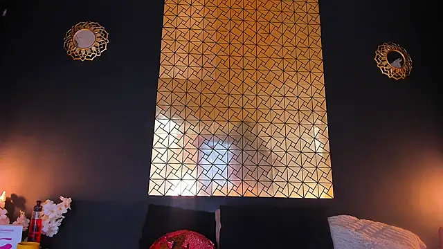 caro lyne  online show from March 11, 2025, 1:56 pm