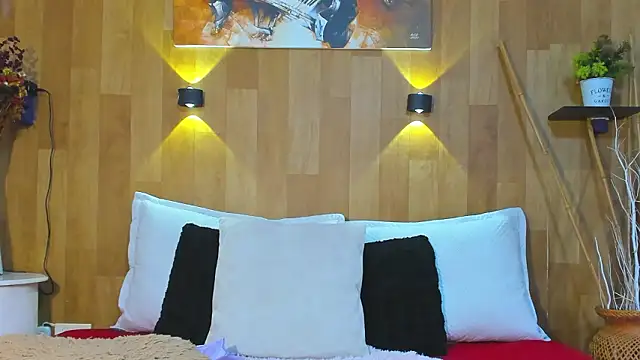 marianaa90 online show from February 27, 2026, 2:06 pm