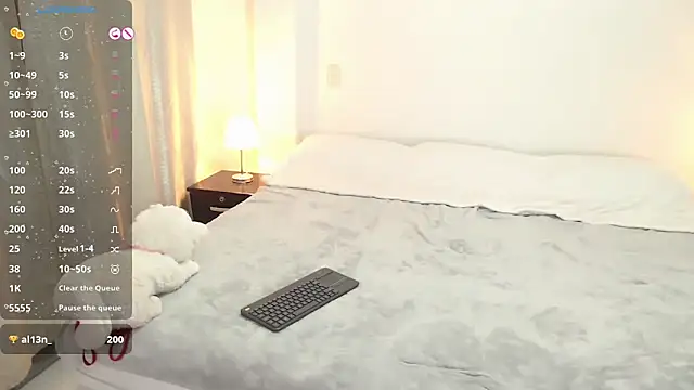 Snapshot of crissticutte chatting on March 5, 2025, 8:00 am crissticutte online show from March 5, 2025, 8:00 am