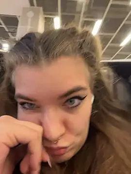 Holy Tereza online show from April 25, 2026, 3:53 pm
