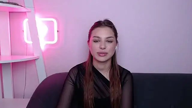 MilanaAngelAs online show from April 4, 2026, 4:41 am