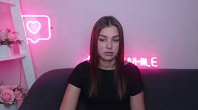 Snapshot of MilanaAngelAs chatting on February 28, 2025, 10:52 am MilanaAngelAs online show from February 28, 2025, 10:52 am