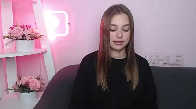 Snapshot of MilanaAngelAs chatting on March 15, 2025, 2:12 pm MilanaAngelAs online show from March 15, 2025, 2:12 pm