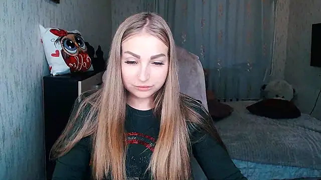 Snapshot of _KittyBoo chatting on December 17, 2025, 7:24 am KittyBoo online show from December 17, 2025, 7:24 am