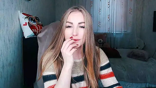 Snapshot of _KittyBoo chatting on January 7, 2026, 10:53 am KittyBoo online show from January 7, 2026, 10:53 am