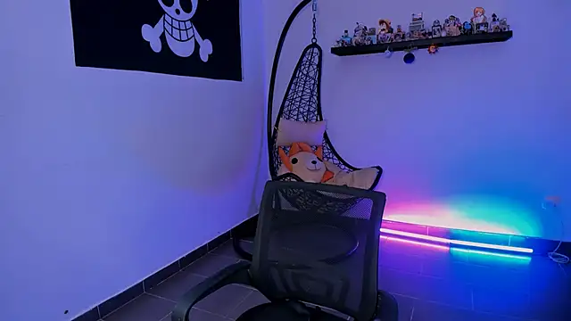 Nina-monroe online show from March 8, 2026, 8:56 pm