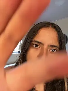 ViolettaSummer online show from November 6, 2025, 1:59 pm