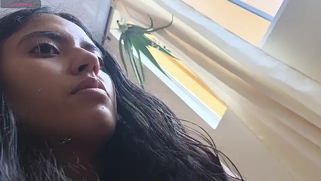 ViolettaSummer online show from September 21, 2025, 6:24 pm