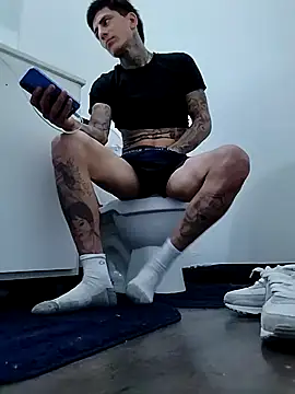 Papinine6 online show from November 26, 2025, 4:23 am