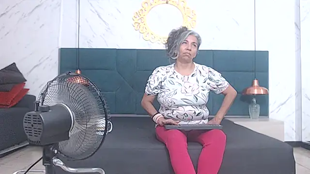 Snapshot of chanel_grant chatting on March 31, 2026, 8:00 pm chanel grant online show from March 31, 2026, 8:00 pm