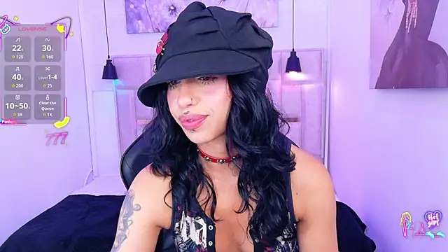 REDHOTTER  online show from May 26, 2026, 8:07 pm