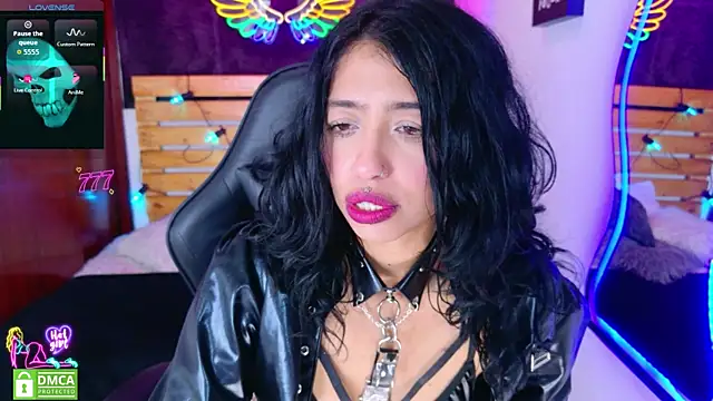 REDHOTTER  online show from May 20, 2026, 7:44 pm