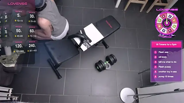 Snapshot of CodyBubbleButt chatting on December 1, 2024, 11:53 pm CodyBubbleButt online show from December 1, 2024, 11:53 pm