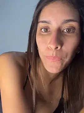 lupitta 1 online show from February 16, 2026, 1:37 am