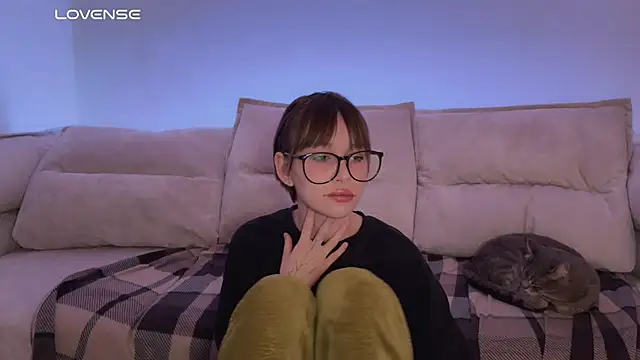 yourconcept online show from November 2, 2025, 7:08 pm