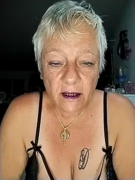 Snapshot of SoDi_Love chatting on September 24, 2025, 3:57 am SoDi Love online show from September 24, 2025, 3:57 am