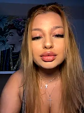 AllysonK online show from November 18, 2025, 3:26 pm