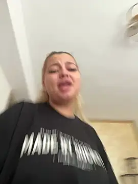 AllysonK online show from July 17, 2026, 12:35 pm
