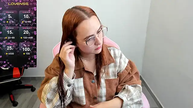 Snapshot of maryluna95 chatting on January 3, 2025, 7:29 pm maryluna95 online show from January 3, 2025, 7:29 pm