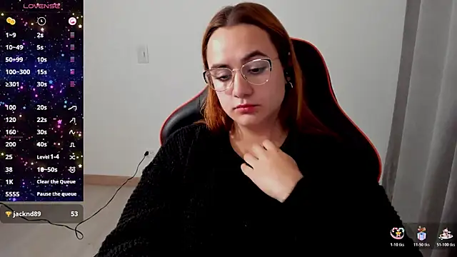 Snapshot of maryluna95 chatting on October 29, 2025, 2:43 am maryluna95 online show from October 29, 2025, 2:43 am