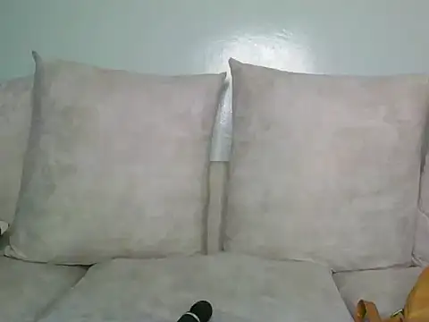 Snapshot of lisaa544 chatting on April 4, 2026, 2:40 am lisaa544 online show from April 4, 2026, 2:40 am