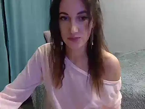 Snapshot of Bany_Brandy chatting on May 13, 2026, 9:55 pm Bany Brandy online show from May 13, 2026, 9:55 pm