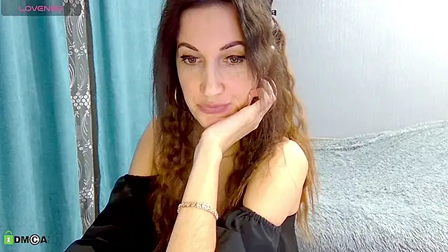 Snapshot of Bany_Brandy chatting on October 23, 2025, 11:58 pm Bany Brandy online show from October 23, 2025, 11:58 pm