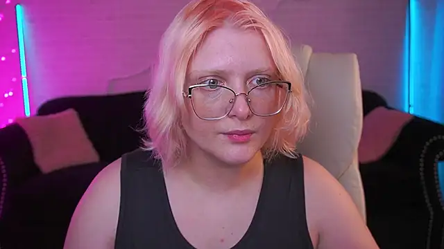 CoolTatis online show from March 23, 2026, 1:55 pm