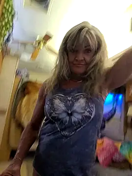 Snapshot of annika_lately chatting on November 12, 2025, 3:54 am annika lately online show from November 12, 2025, 3:54 am