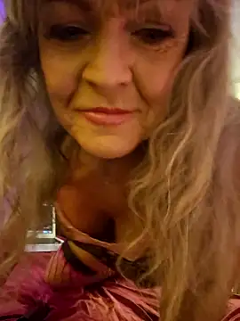 Snapshot of annika_lately chatting on May 16, 2026, 6:07 pm annika lately online show from May 16, 2026, 6:07 pm