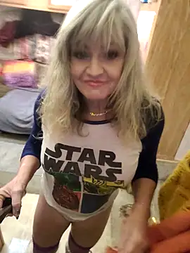 annika lately online show from January 6, 2026, 4:05 am