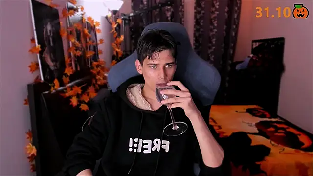 Foxicfu online show from October 28, 2025, 6:07 pm