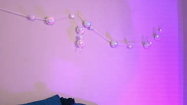 BritneyHudson online show from January 13, 2026, 5:22 am