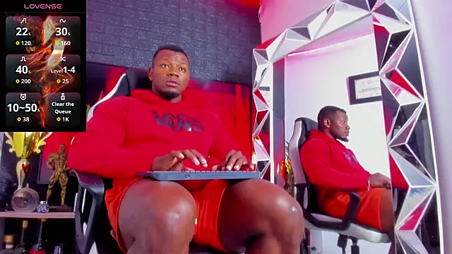 Snapshot of tommike chatting on March 11, 2026, 1:54 am tommike online show from March 11, 2026, 1:54 am