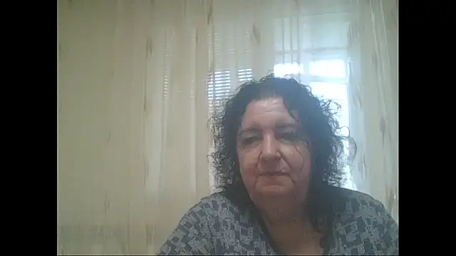 Snapshot of maturekorine chatting on May 28, 2026, 4:46 pm maturekorine online show from May 28, 2026, 4:46 pm