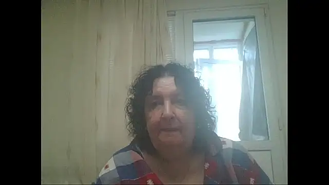 Snapshot of maturekorine chatting on May 11, 2026, 4:48 pm maturekorine online show from May 11, 2026, 4:48 pm