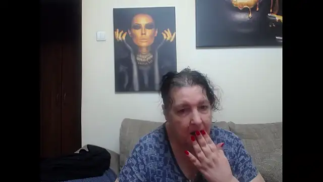 maturekorine online show from March 31, 2026, 3:58 pm