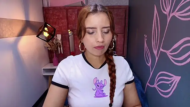 Snapshot of ZaraNolimits_ chatting on July 23, 2026, 12:57 pm ZaraNolimits online show from July 23, 2026, 12:57 pm